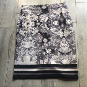 Ice Black and white floral, pencil skirt